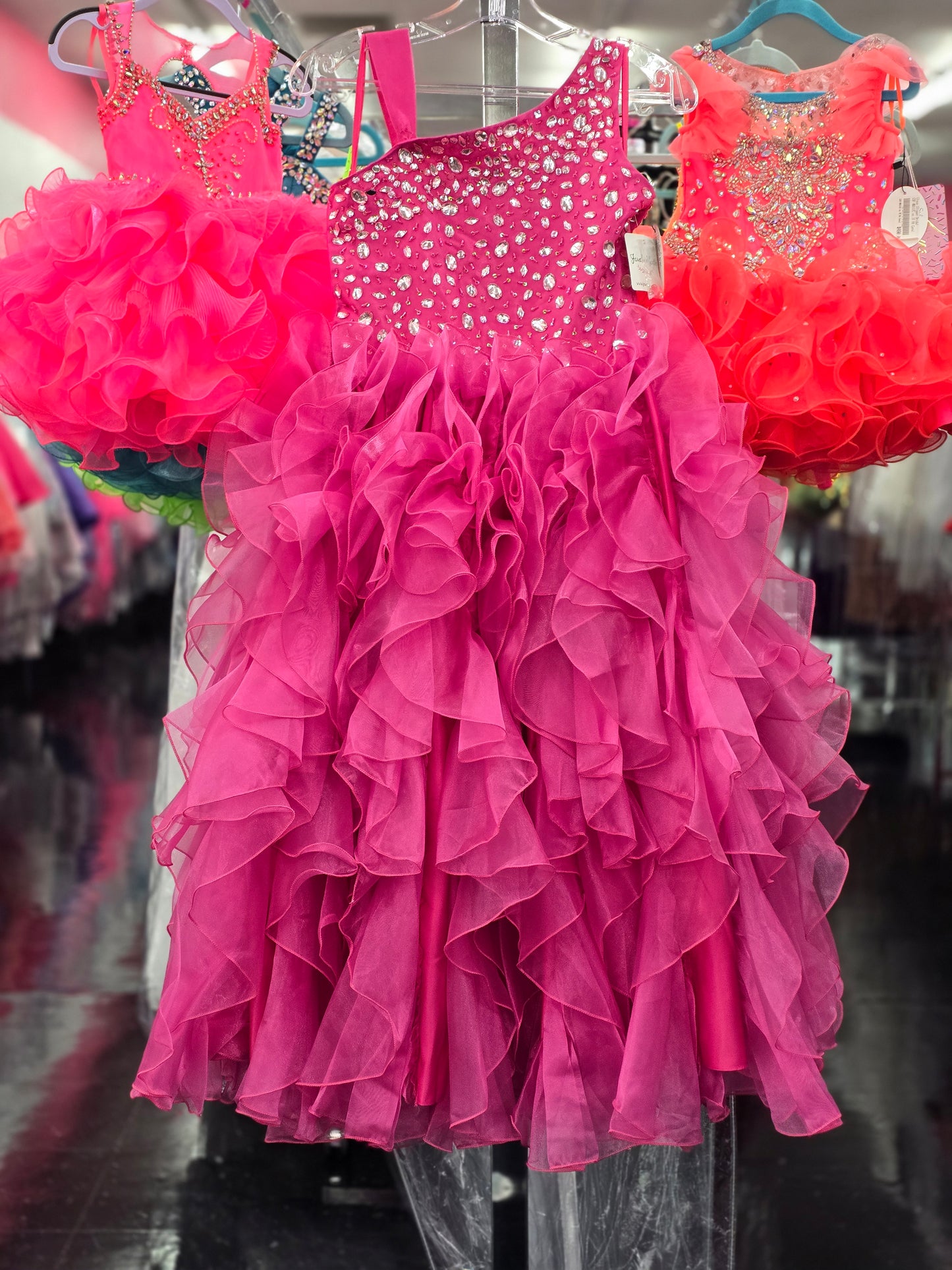 Tip Top 7005 Size 10 Fuchsia Girls Ruffle Ballgown Pageant Dress Crystal One Shoulder Corset back