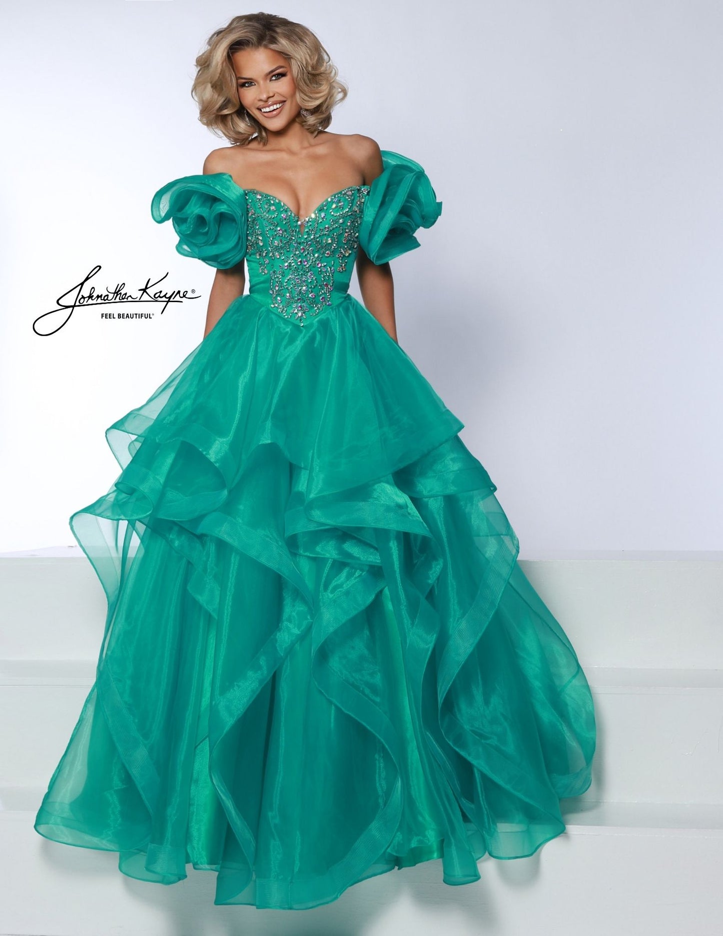 Johnathan Kayne 3036 Size 0 Jade Crystal V Neck Layer Prom Dress Puff Sleeve Ballgown Pageant