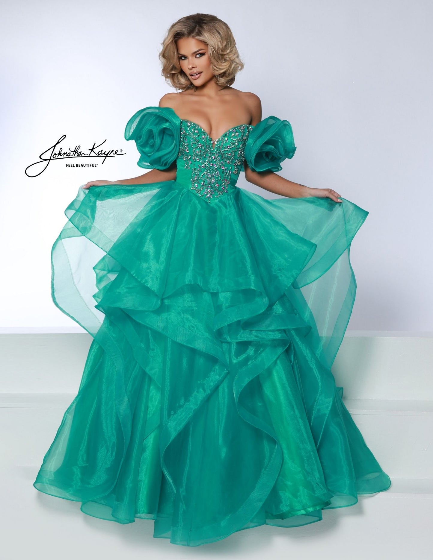 Johnathan Kayne 3036 Size 0 Jade Crystal V Neck Layer Prom Dress Puff Sleeve Ballgown Pageant