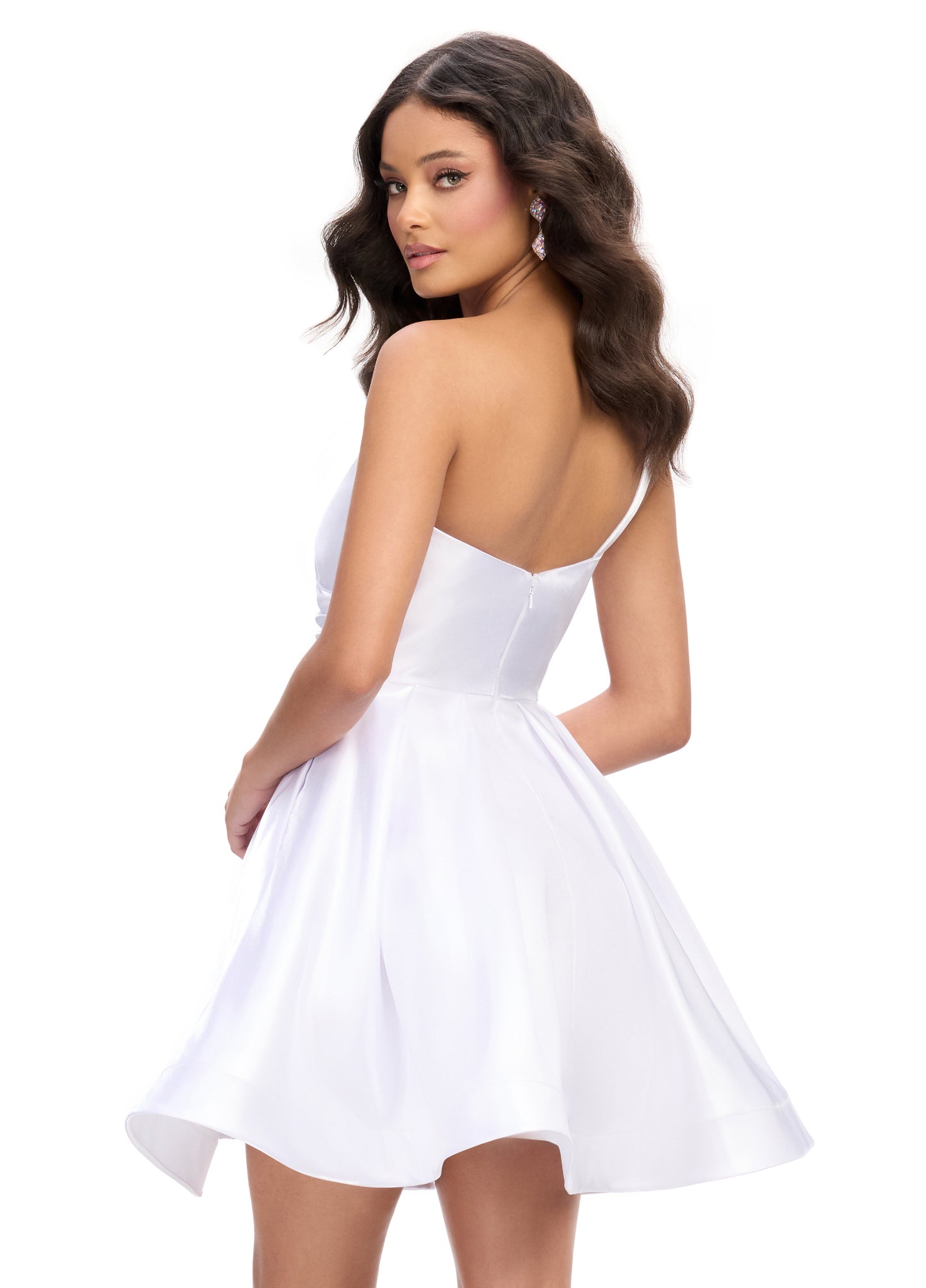 Expertly designed by Ashley Lauren, the 4786 One Shoulder Satin Cocktail Dress boasts a ruched bodice and A line skirt with horsehair trim. Elegantly crafted with high-quality satin, this dress offers a flattering silhouette and timeless style for any special occasion.

Colors:&nbsp; Orchid, Black, Hot Pink, Peacock, Red, White