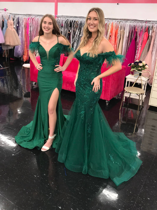 Amarra 88558 Size 4 Emerald Long Shimmer Sheer Lace Feather off the shoulder prom dress Pageant Gown Slit