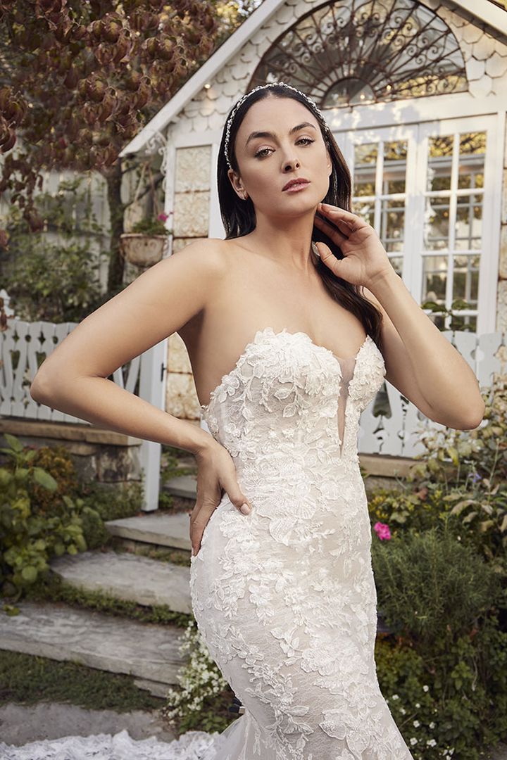 Casablanca Bridal 2491 Palmer Wedding Dress lace fit and flare mermaid bridal gown off the shoulder detachable lace straps sweetheart neckline