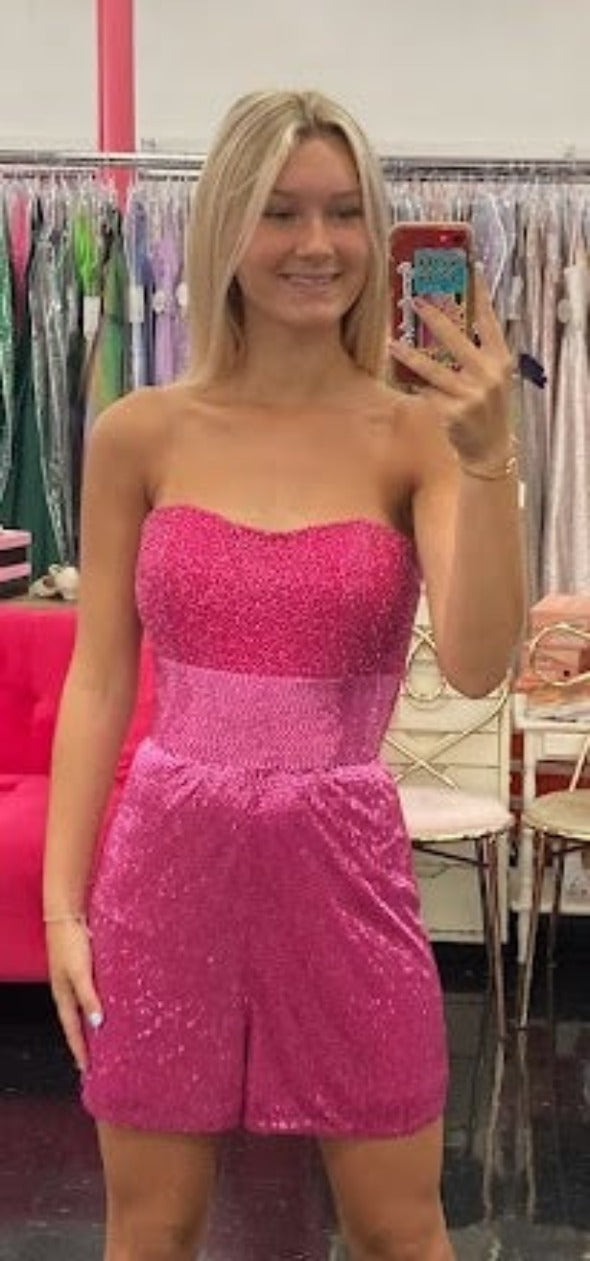 Ashley Lauren 4493 short Liquid Beaded Strapless Romper Pageant Fun Fashion sweetheart neckline illusion belt  Size: 4  Color: Fuchsia