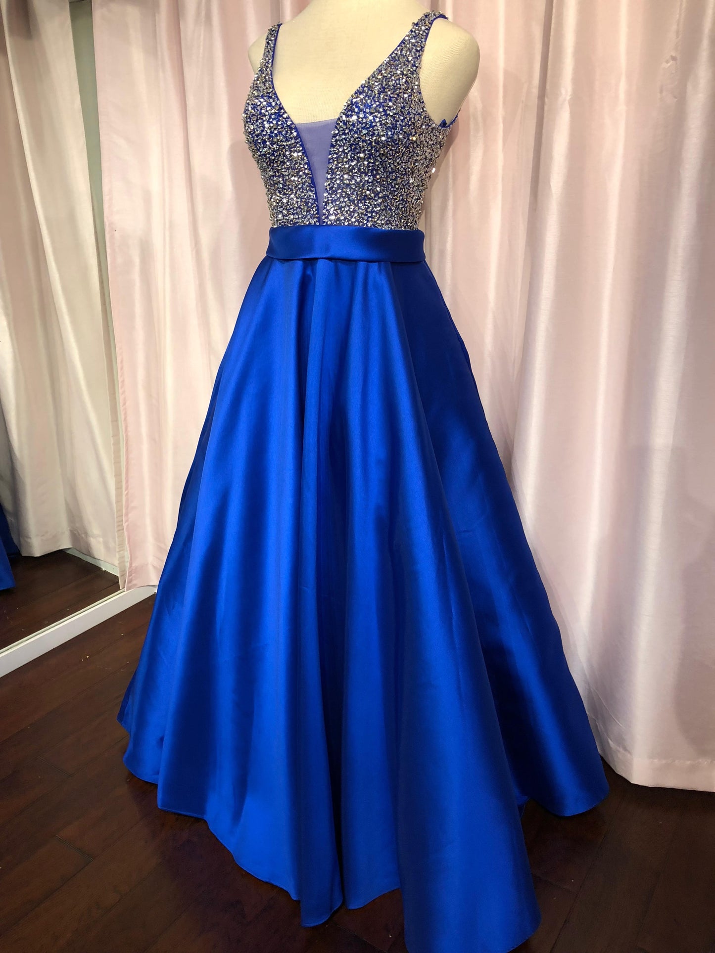 Jovani JVN 55754 Size 6 Royal Beaded A Line Ballgown Prom Dress V Neck