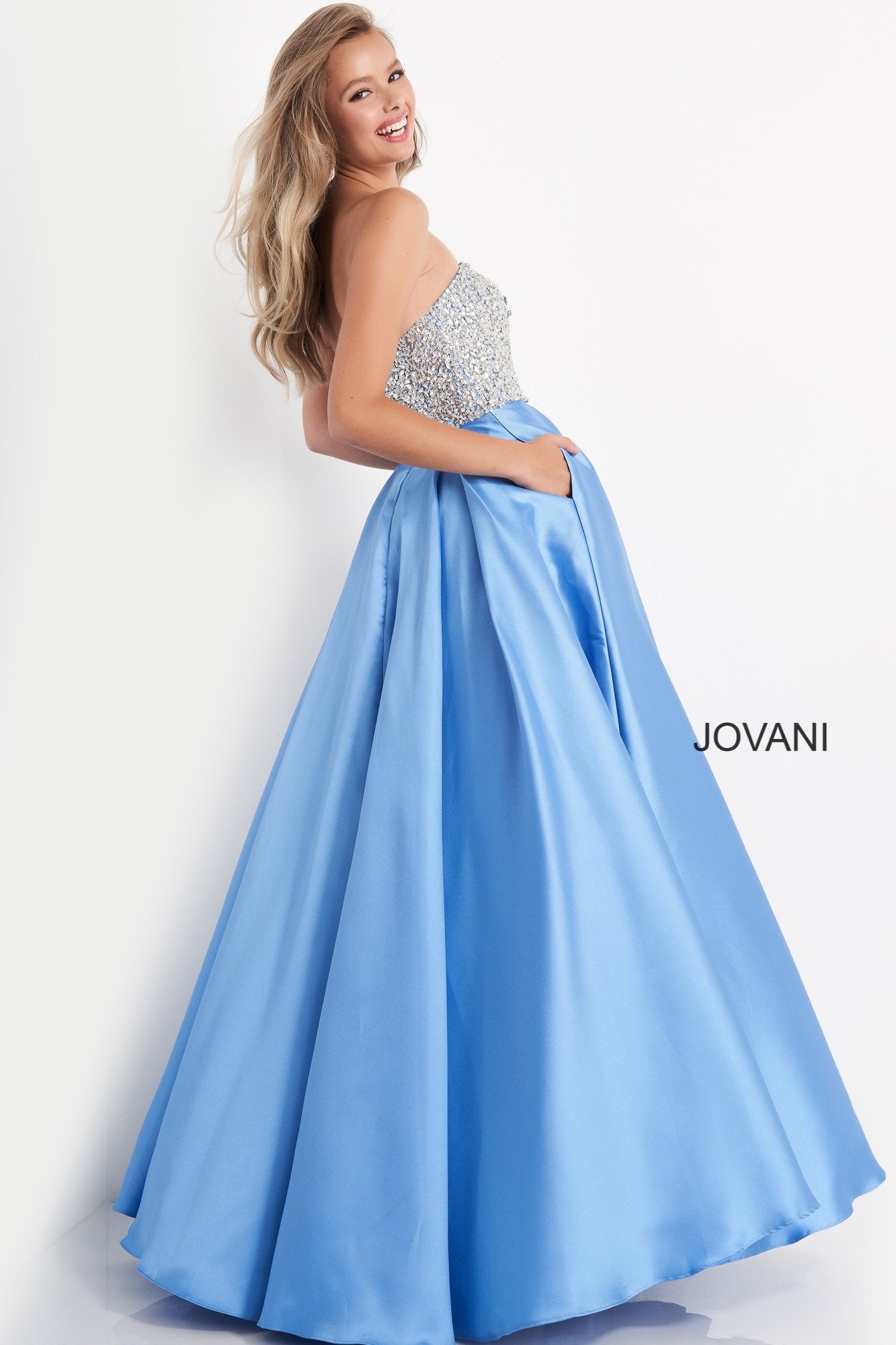 Jovani Kids k66689 is a Long Girls Party Dress, Kids Pageant Gown & Pre Teen Formal Evening Wear gown. This Girls Ballgown Features a Strapless straight neckline with a fitted bodice Embellished with Crystals & Rhinestones. A Line Pleated Ballgown Skirt - Floor Length. Great Girls Pageant Dress!  Available Girls Sizes: 8, 10, 12, 14  Available Colors: lilac, pink, silver, sky-blue, white